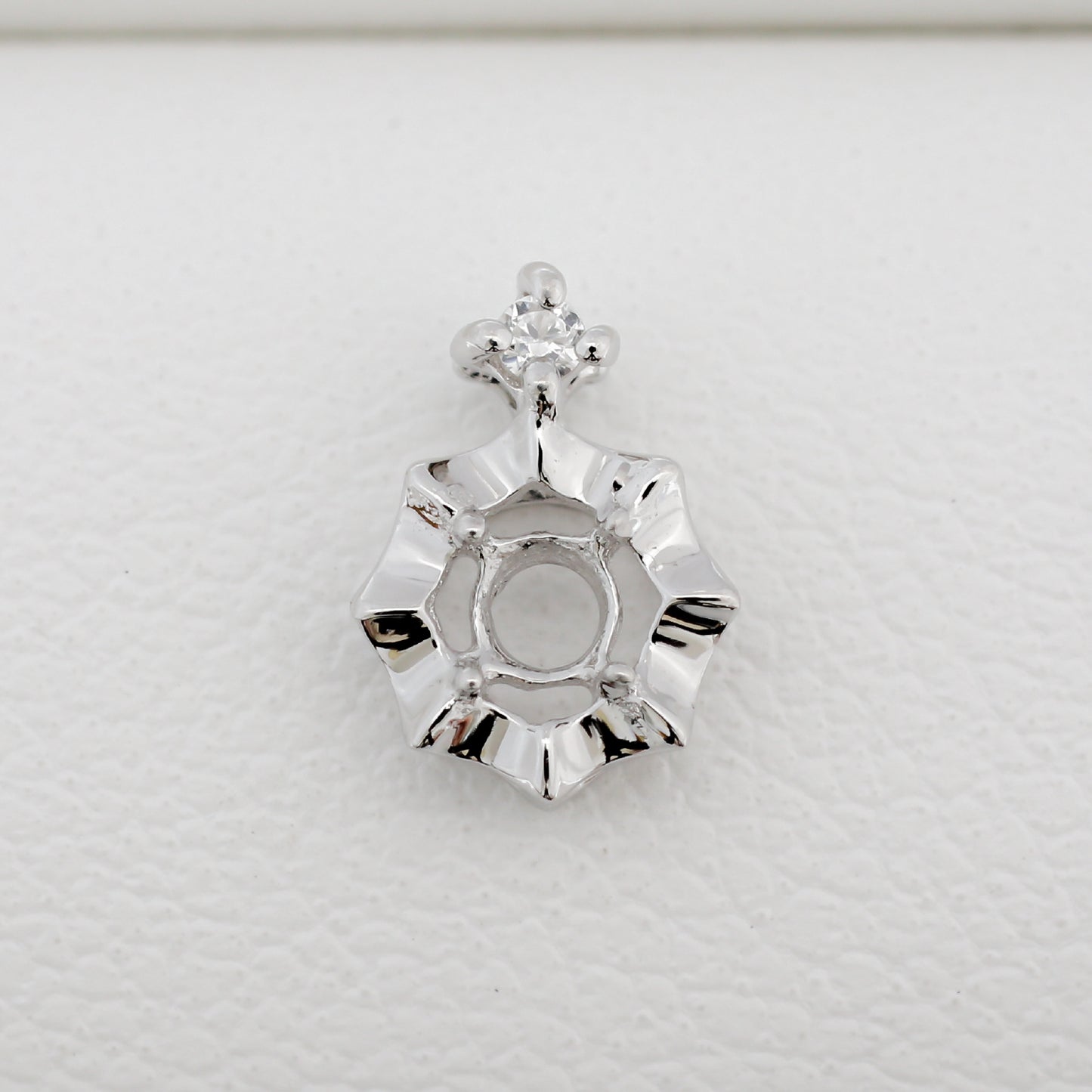 【空枠】2.3mm丸 0.05ct ペンダント | wk51775