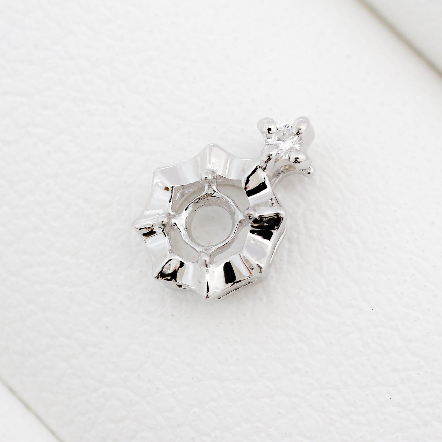 【空枠】2.3mm丸 0.05ct ペンダント | wk51775