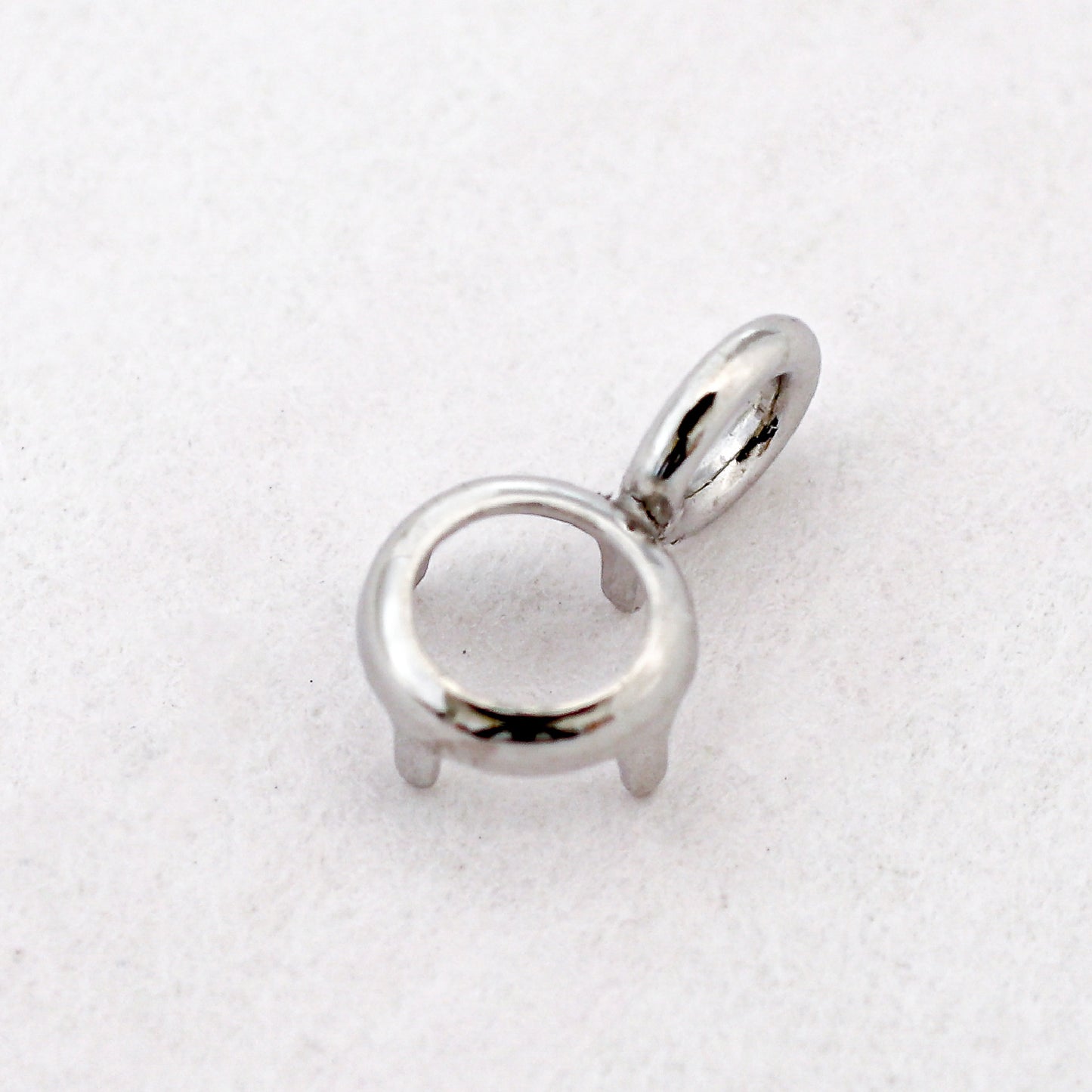 【空枠】2.0mm丸 0.03ct 覆輪 ペンダント | wkae126