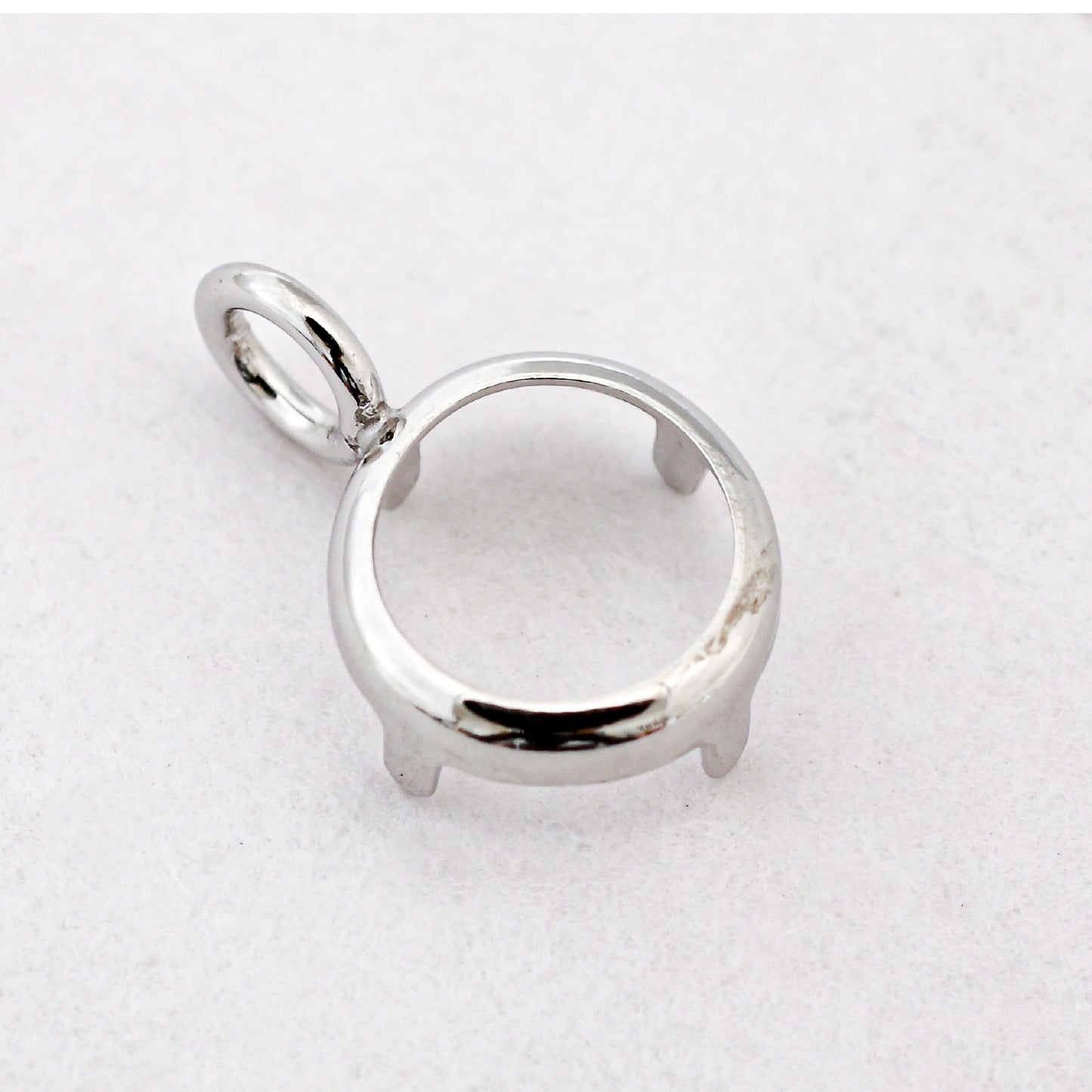 【空枠】4.0mm丸 0.25ct 覆輪 ペンダント | wkae130