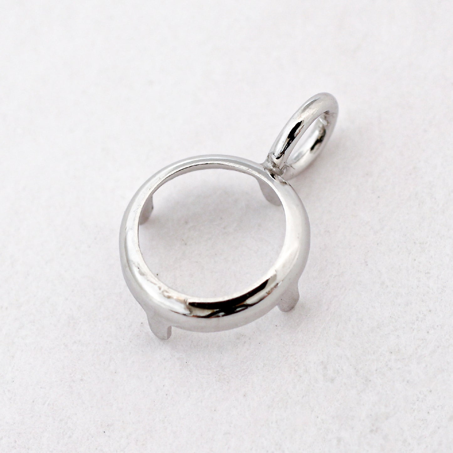 【空枠】4.0mm丸 0.25ct 覆輪 ペンダント | wkae130