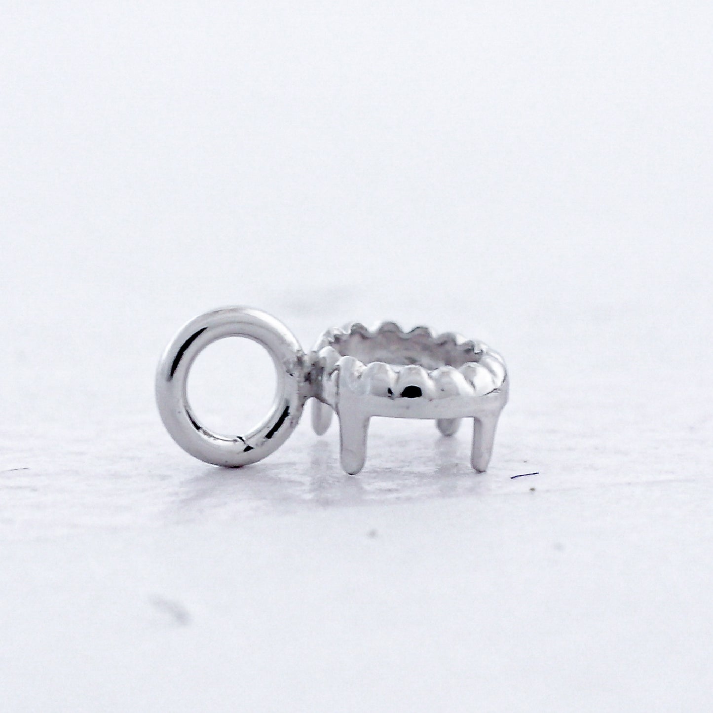 【空枠】2.5mm丸 0.07ct 覆輪 ペンダント | wkae135