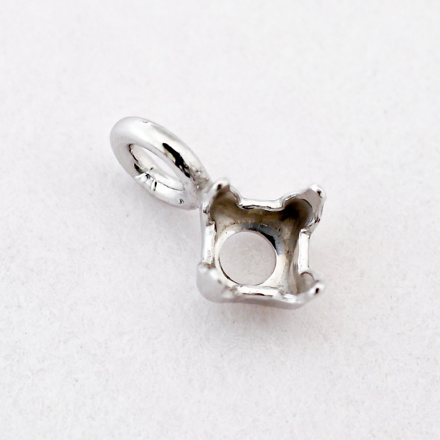 【空枠】2.0mm丸 0.03ct ペンダント | wkae84