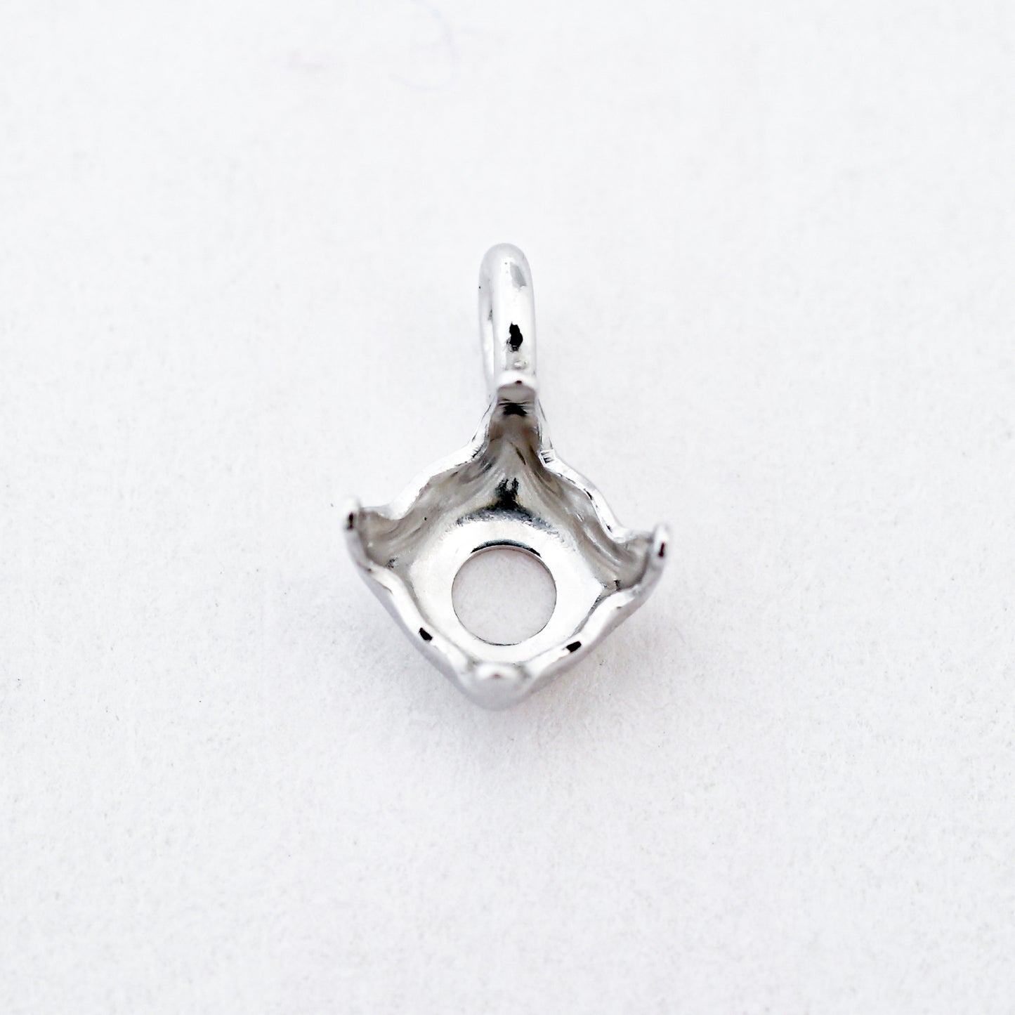 【空枠】3.0mm丸 0.10ct ペンダント | wkae86