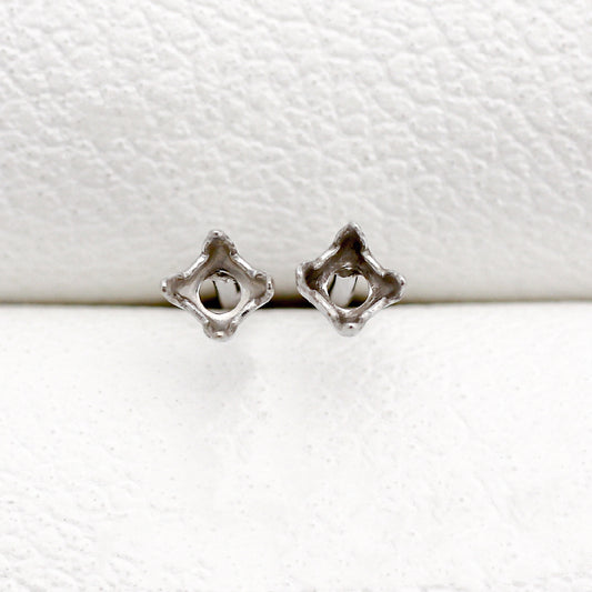 【空枠】2.0mm丸 0.03ct x 2ピース ピアス | wkae89