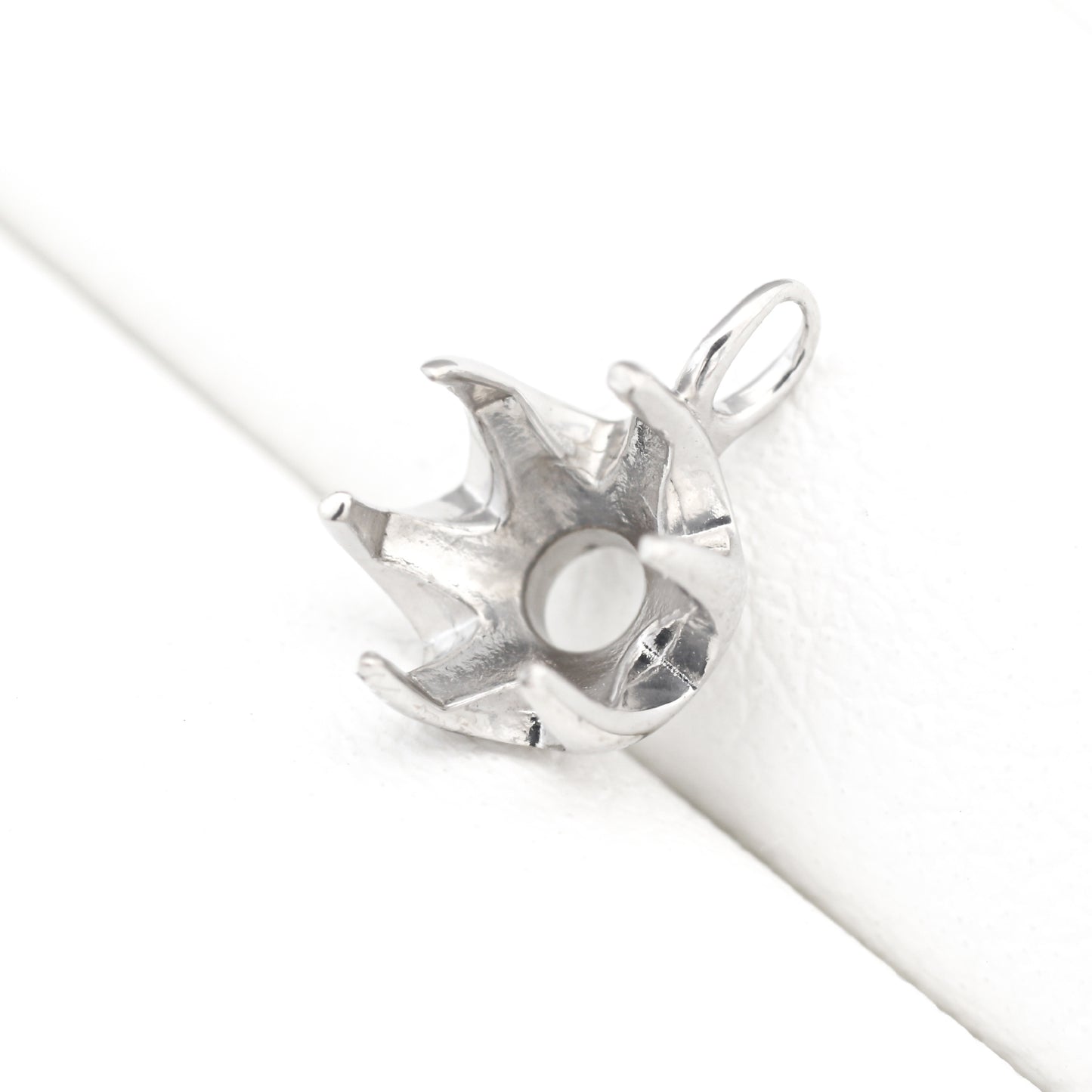 【空枠】5.0-5.5mm丸 0.5-0.6ct ペンダント | wkco-10