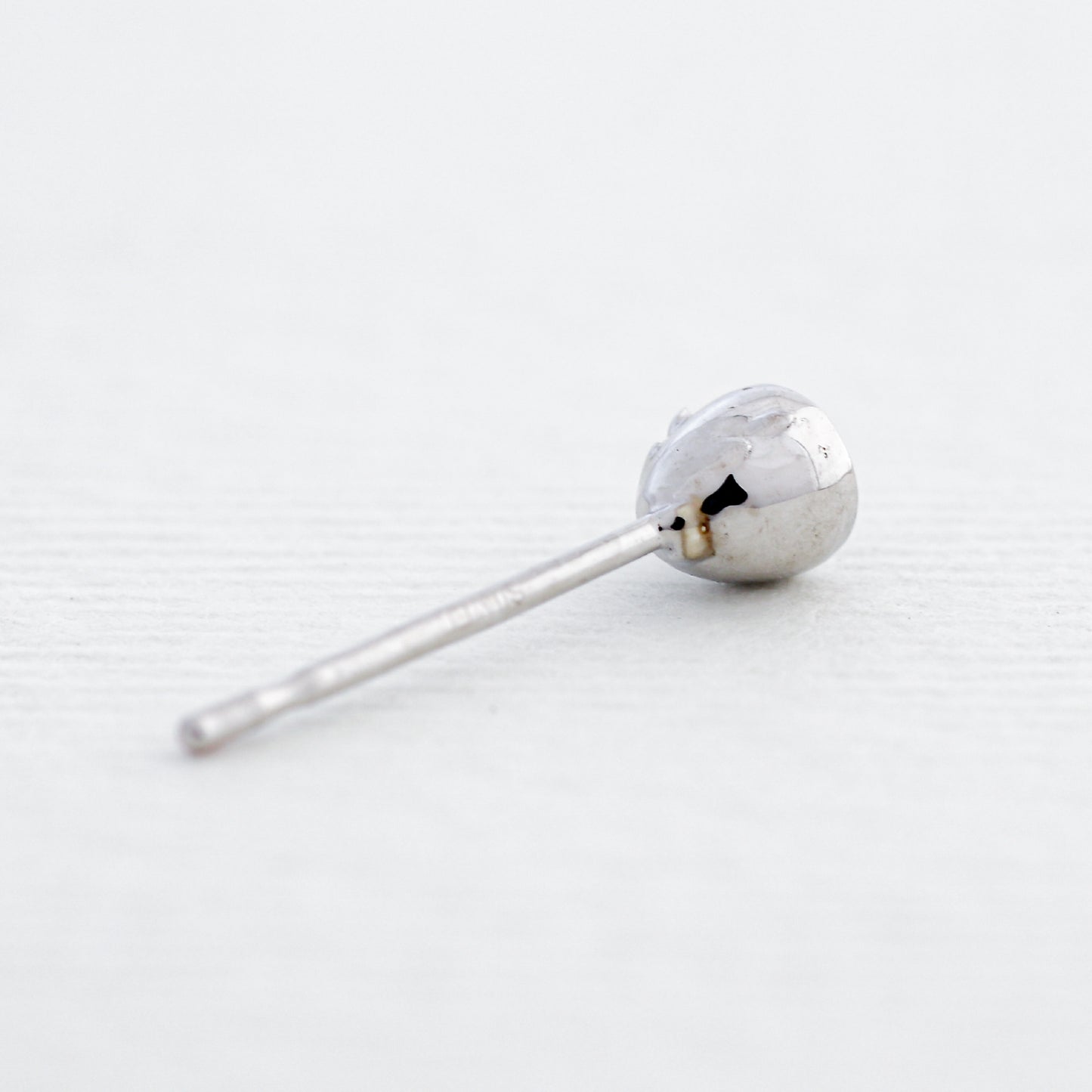 【空枠】2.5mm丸 0.07ct x 2ピース ピアス | wkco-20p-pierce