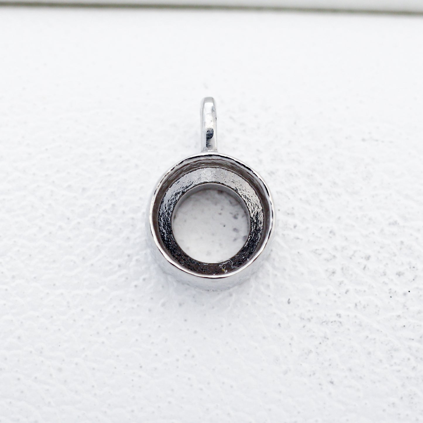【空枠】4.1mm丸 覆輪 0.25ct ペンダント | wkco-25