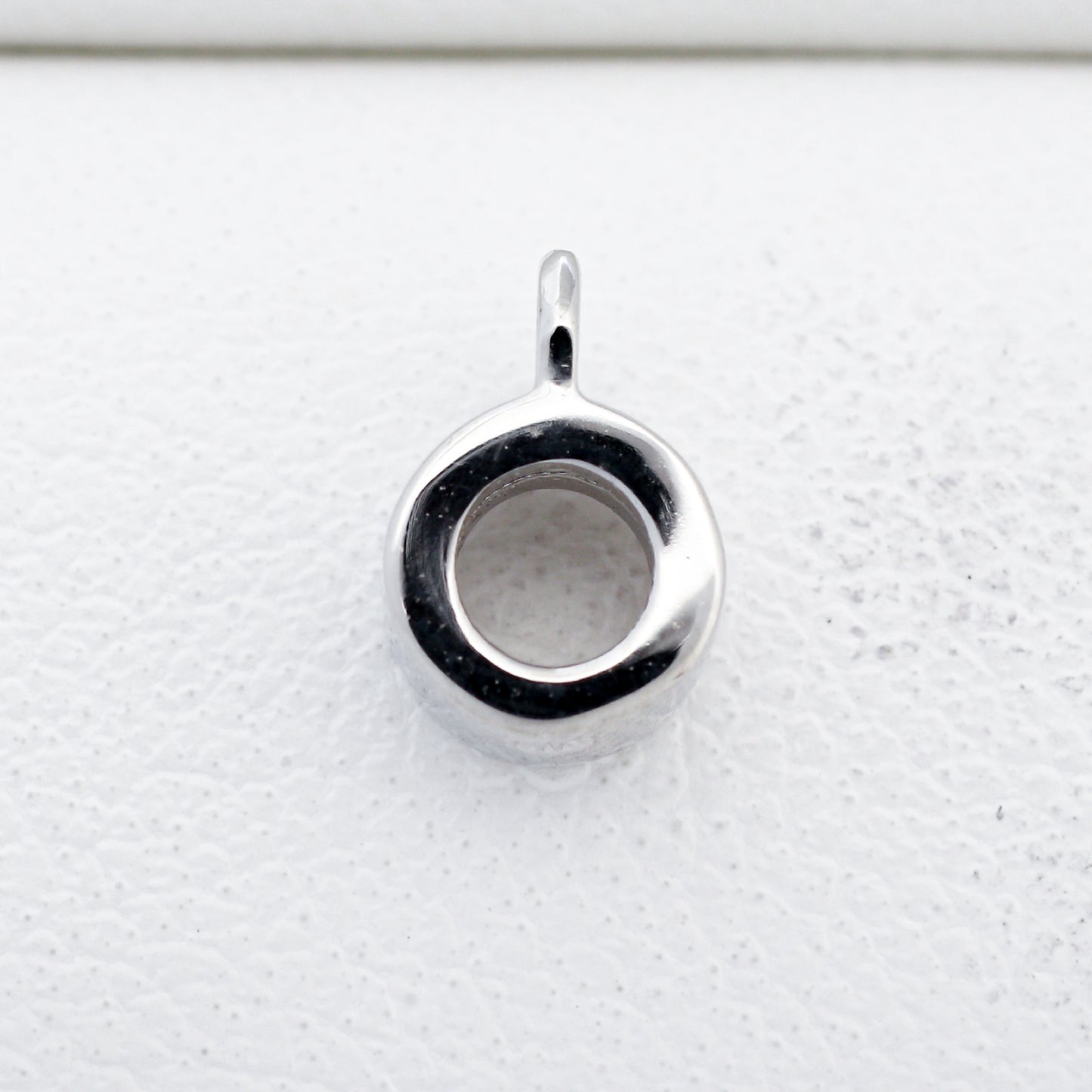 【空枠】4.1mm丸 覆輪 0.25ct ペンダント | wkco-25