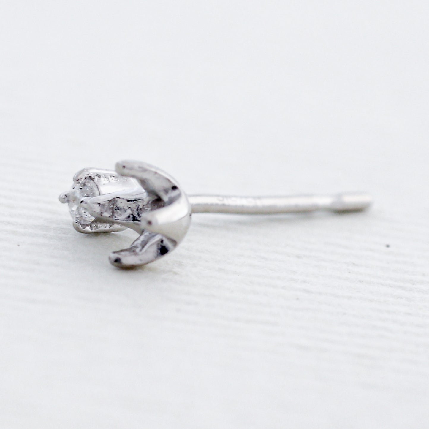【空枠】2.5mm丸 0.07ct x 2ピース 4本爪ピアス | wkcp2832