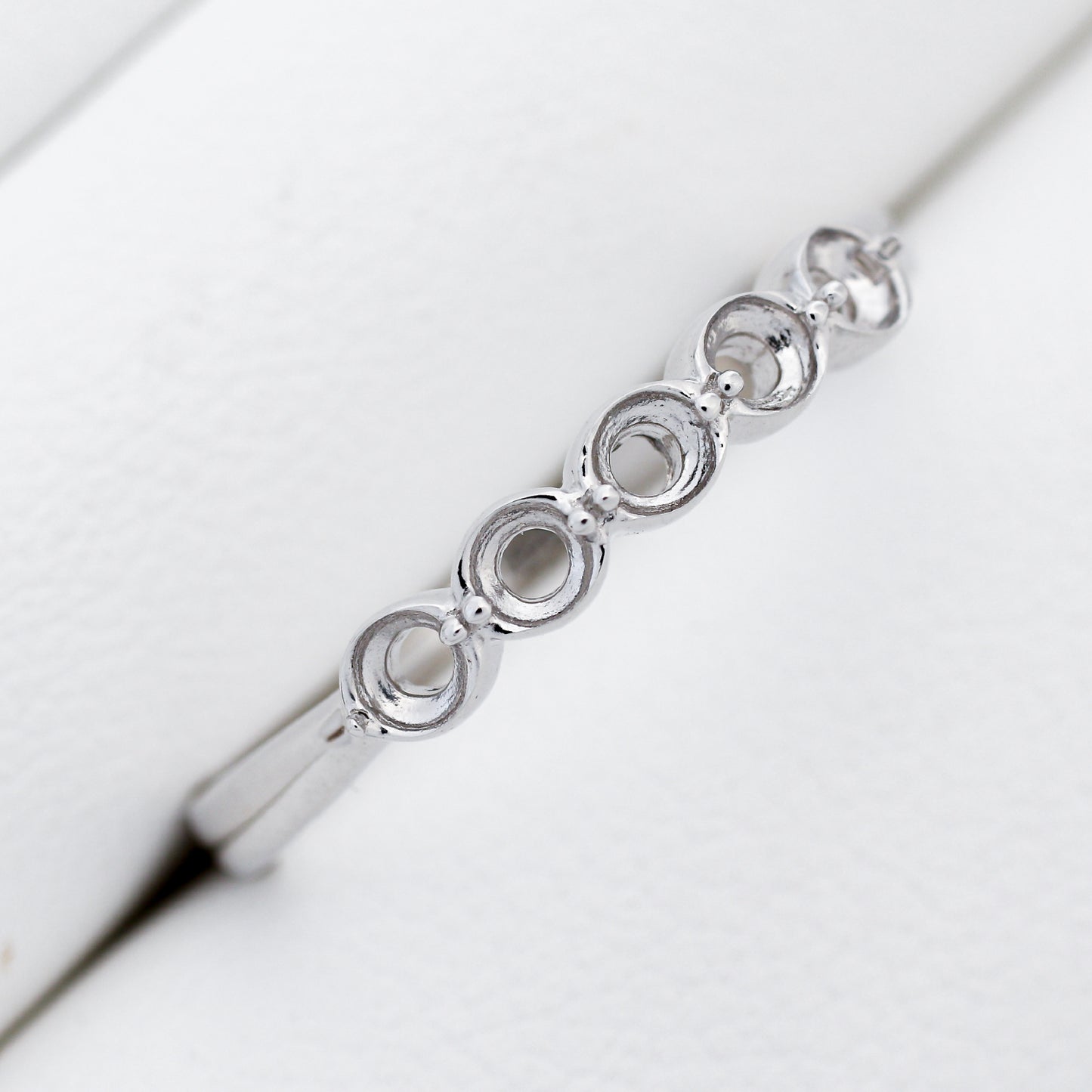 【空枠】2.0mm丸 0.03ct x 5ピース リング | wkdr4879