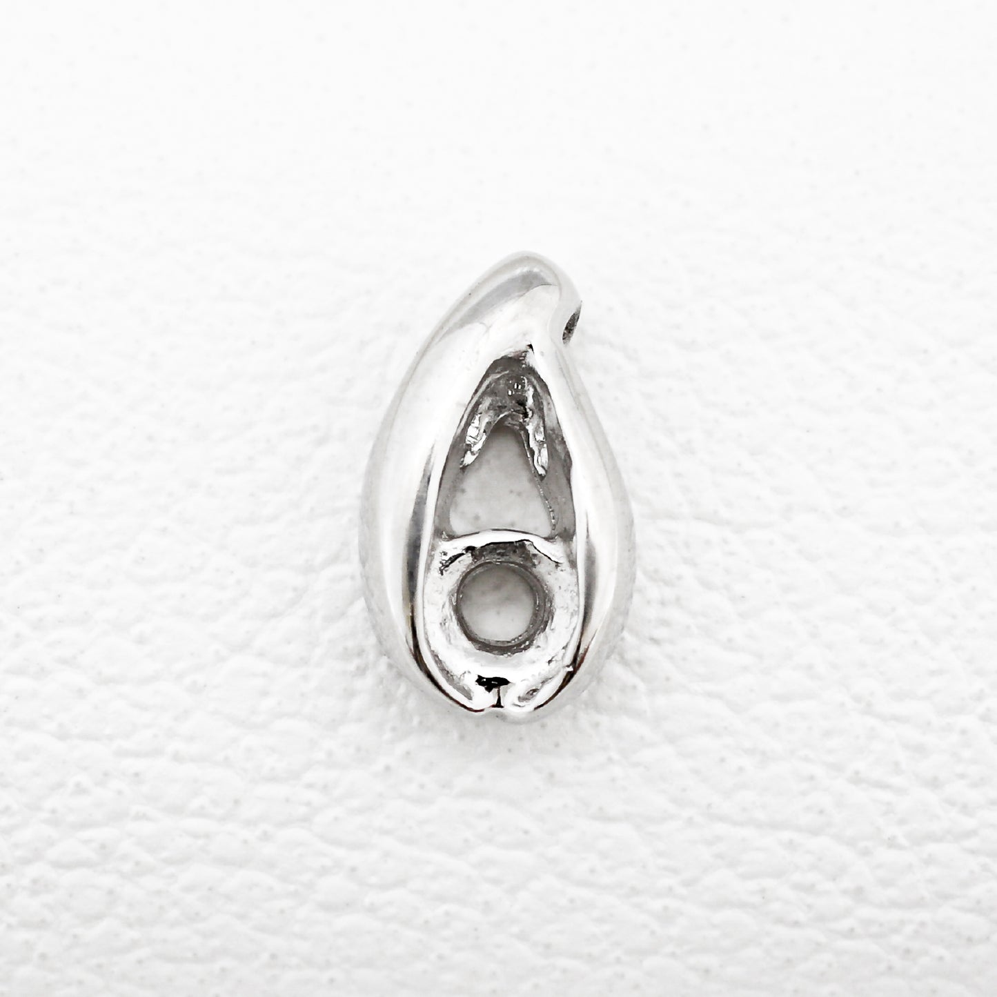 【空枠】2.3mm丸 0.05ct ペンダント | wk27307