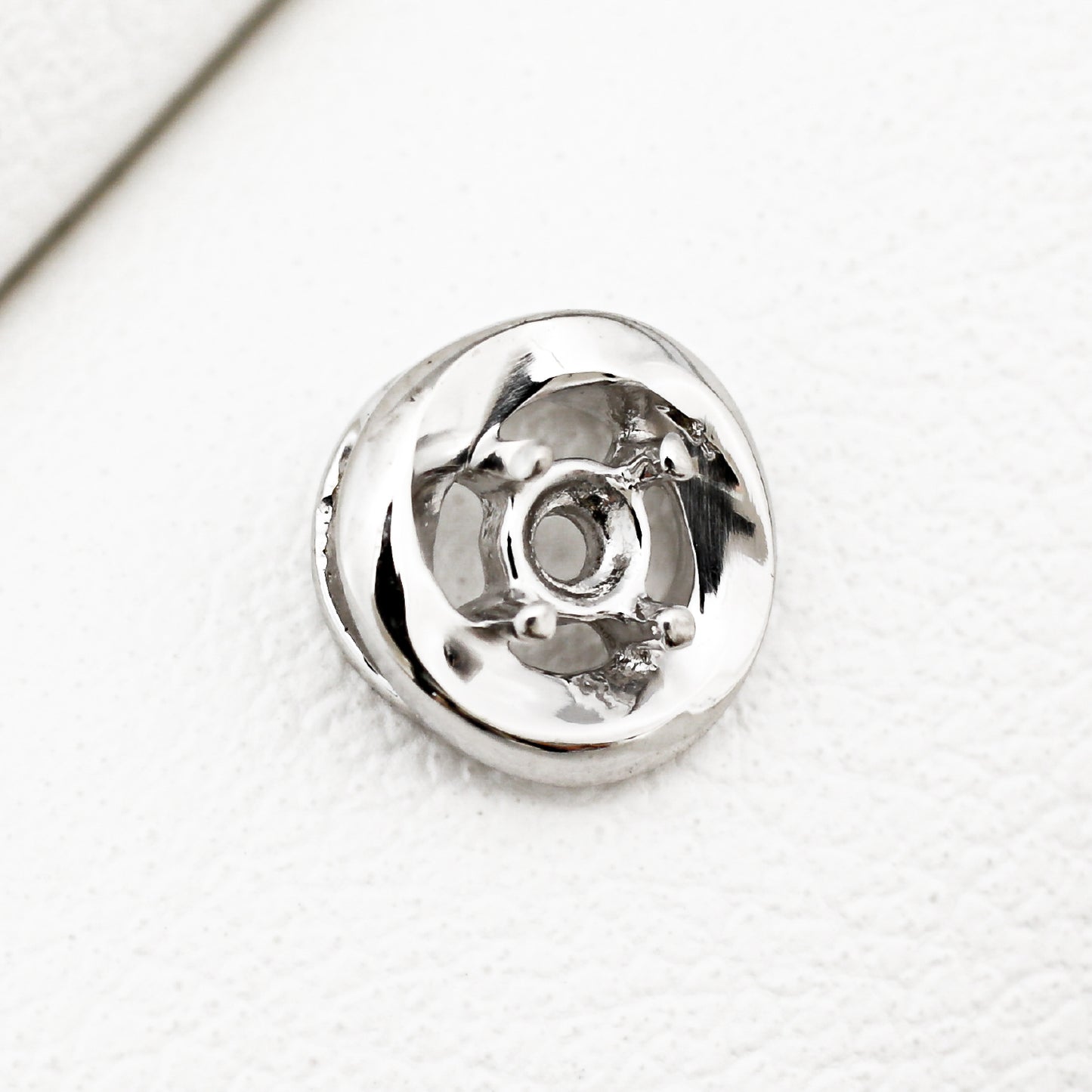 【空枠】2.3mm丸 0.05ct ペンダント | wk50353