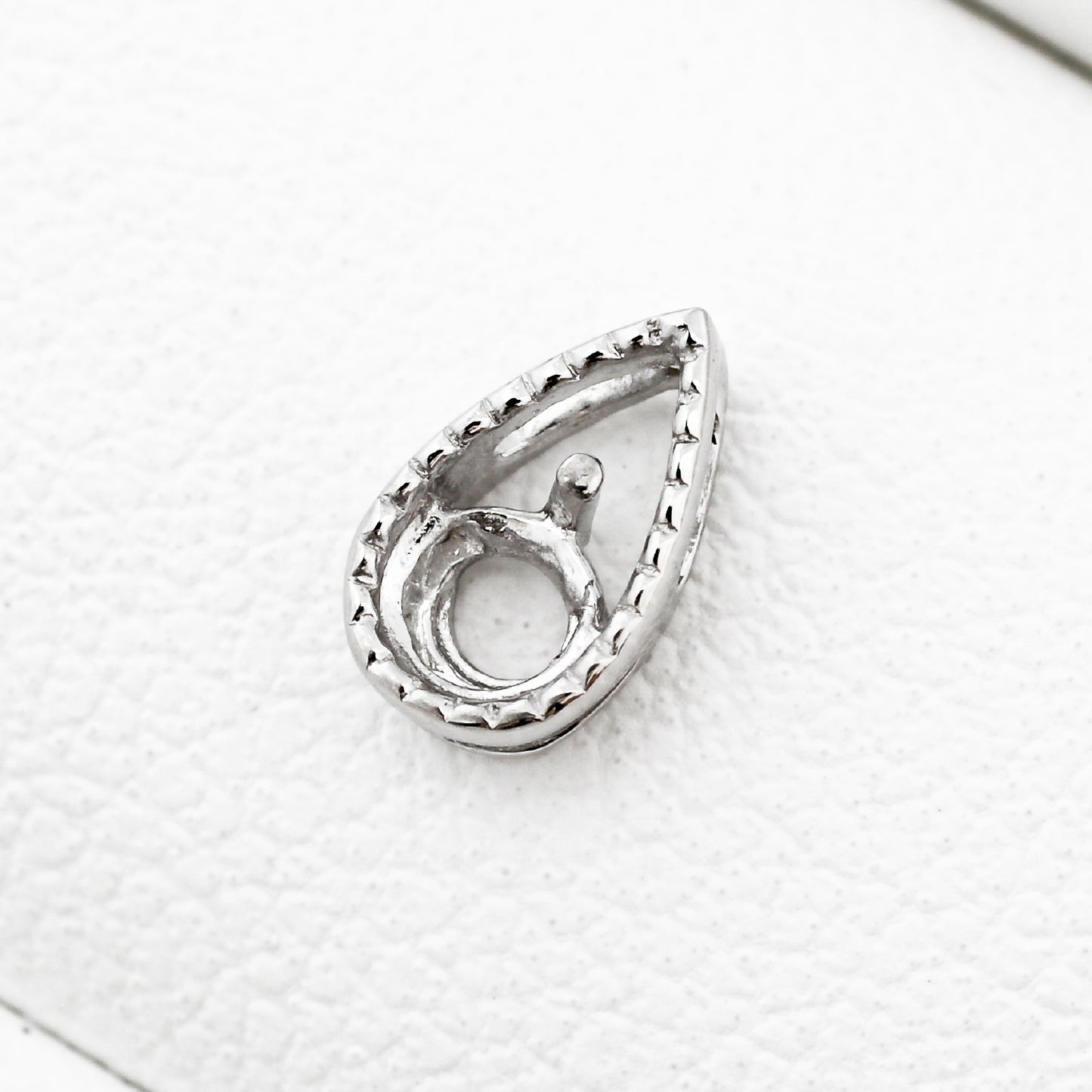 【空枠】2.6mm丸 0.08ct ペンダント | wk50552