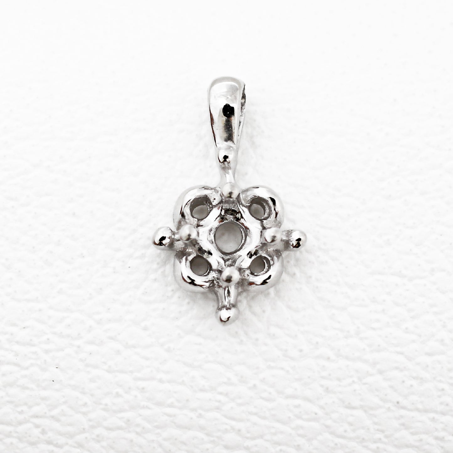 【空枠】2.0mm丸 0.03ct ペンダント | wk50598
