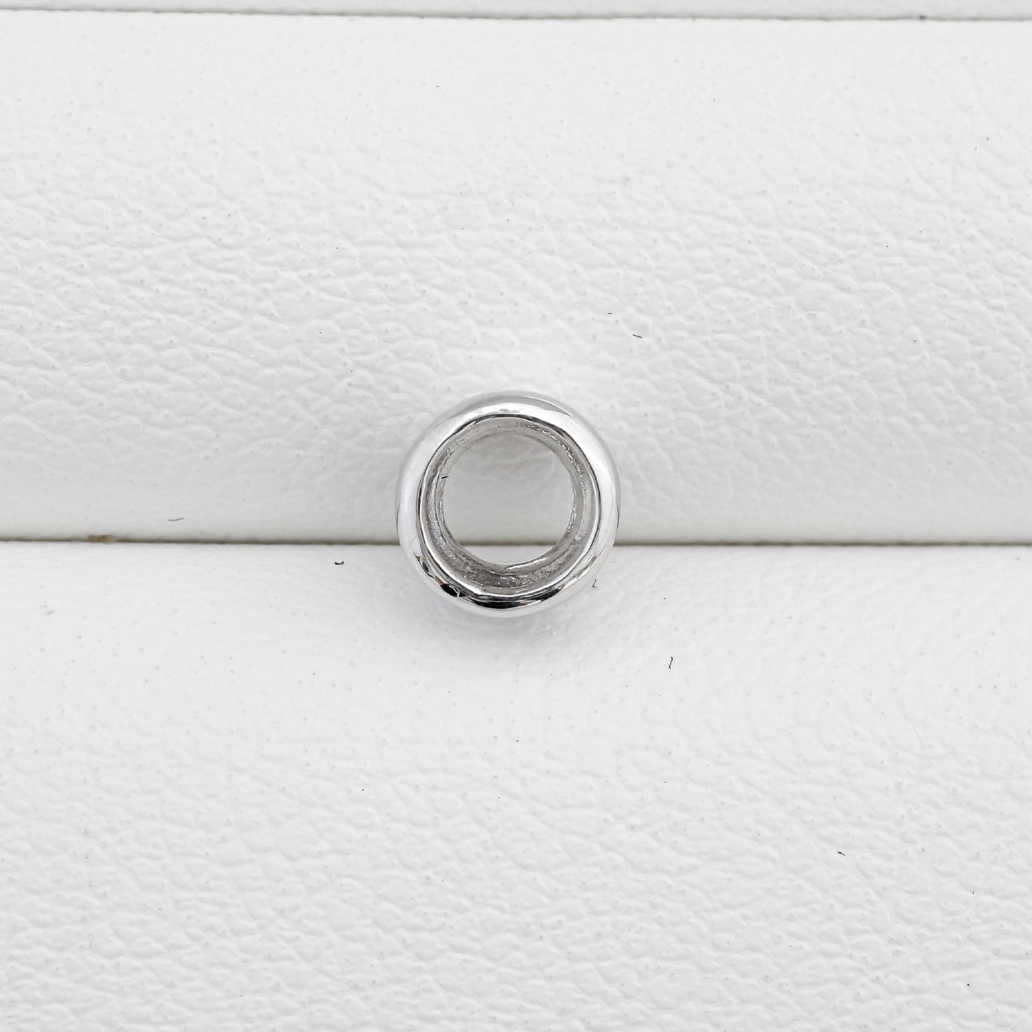 【空枠】4.3mm丸 0.30ct 覆輪 ペンダント | wk53630