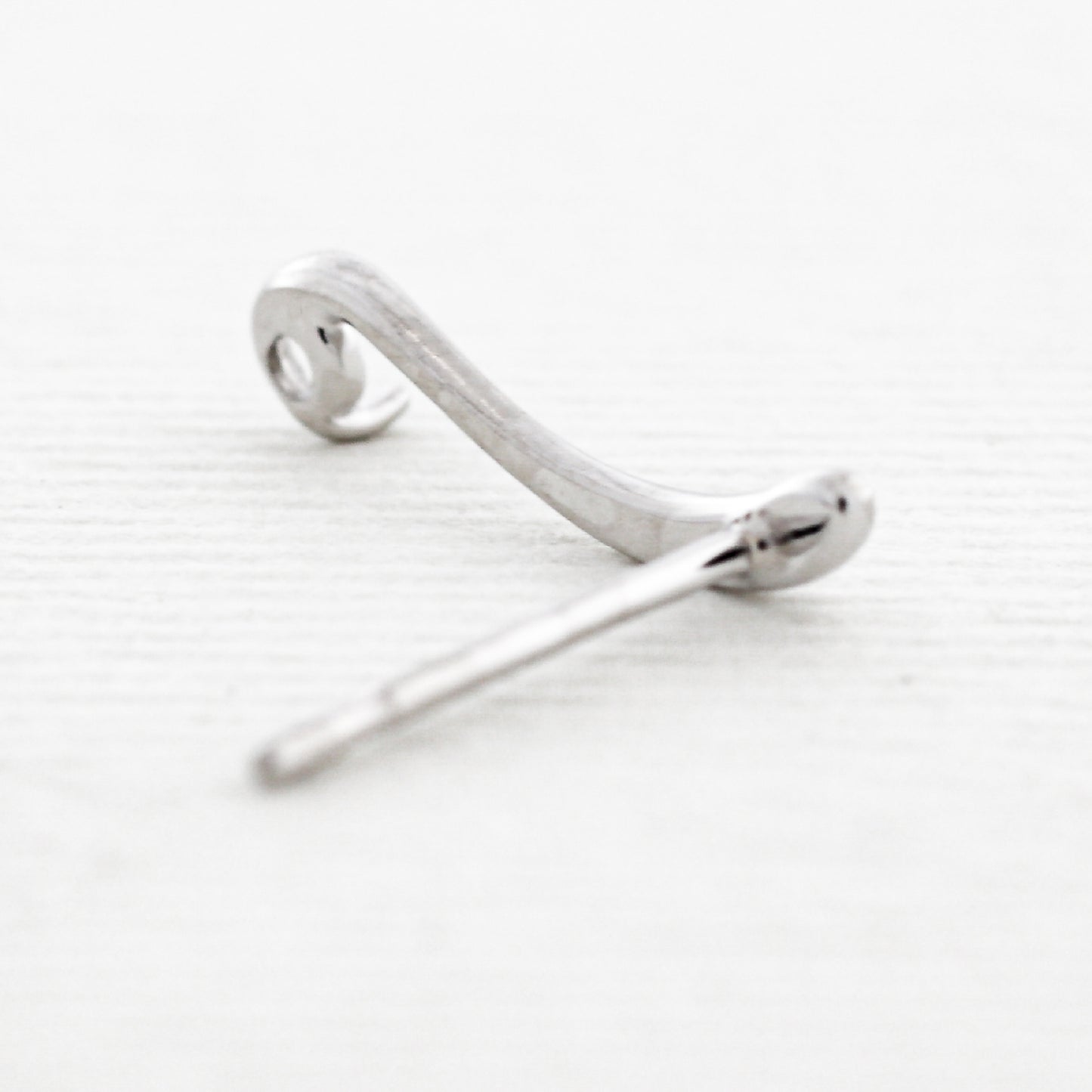 【空枠】2.0mm丸 0.03ct x 2ピース ピアス | wkcp1147
