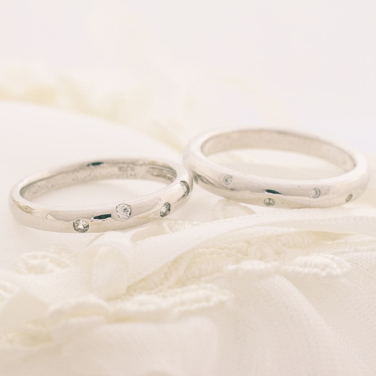 ペアリング 結婚指輪 ダイヤモンド 2本セット | 31526-31447