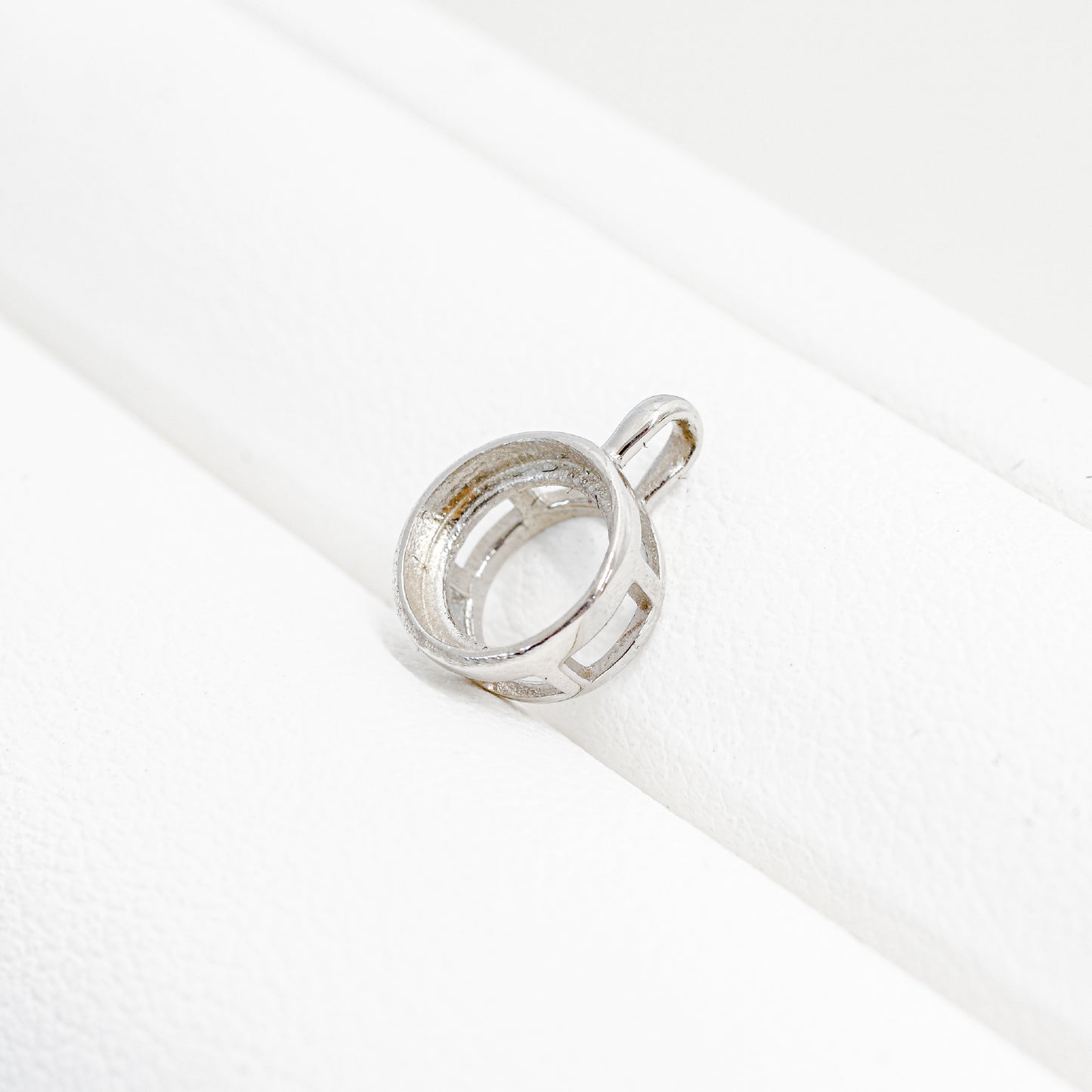 【空枠】6.0mm丸 0.78ct ペンダント | wk53563