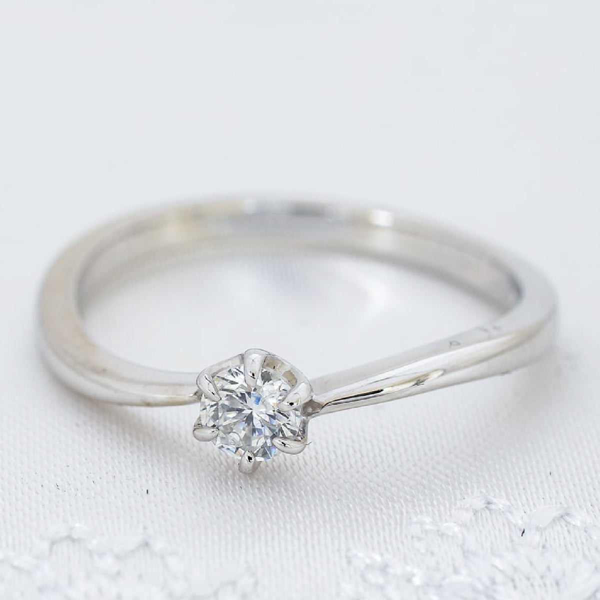 【空枠】3.8mm丸 0.20ct カーブデザイン 結婚指輪 | wkrh8