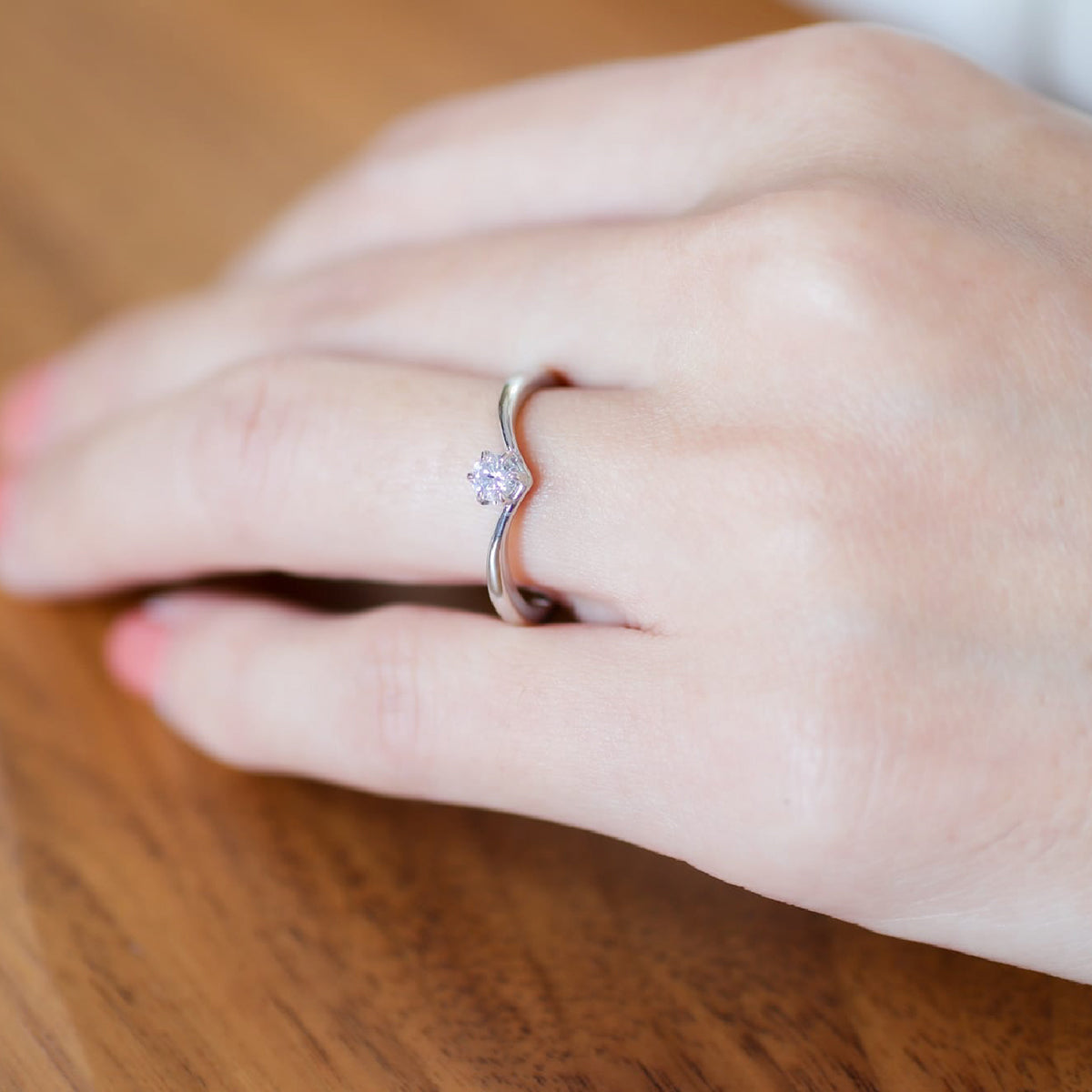 【空枠】3.8mm丸 0.20ct Vラインデザイン 結婚指輪 | wkrh9