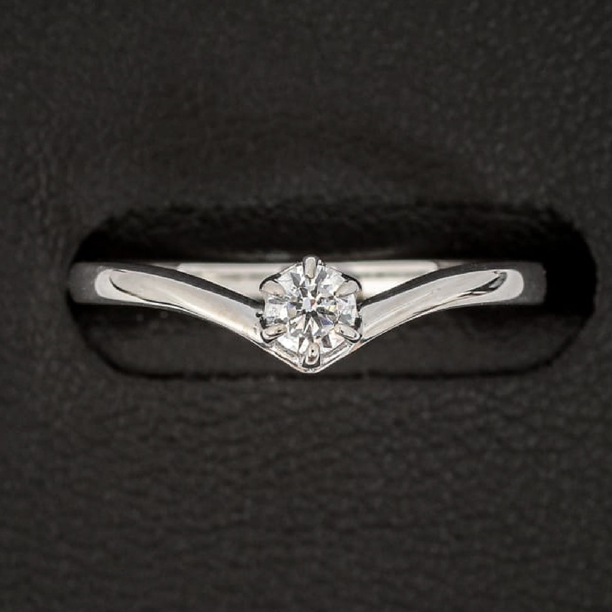 【空枠】3.8mm丸 0.20ct Vラインデザイン 結婚指輪 | wkrh9